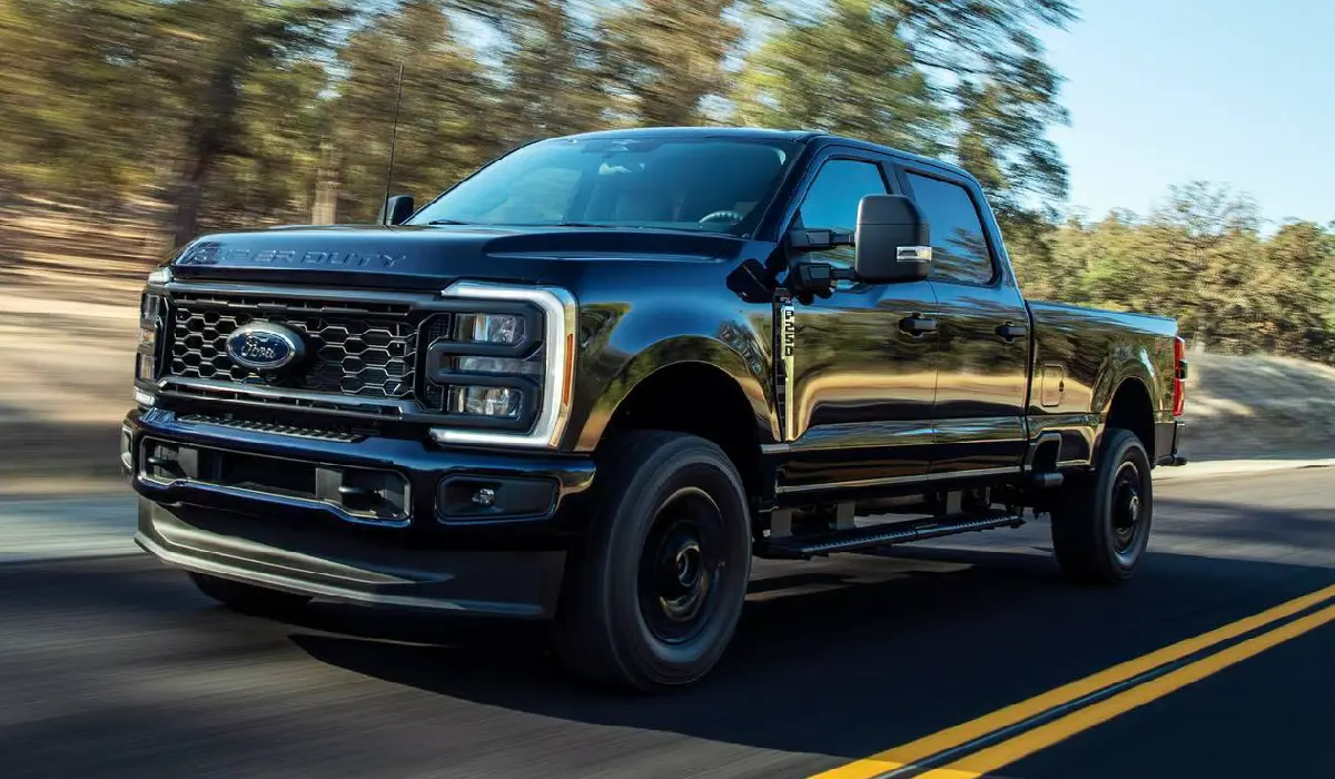 Ford - F-250 Super Duty Platinum - Luxury Pick-up Truck Rentals - Used Pick-up Truck - Exclusive Concierge Club.webp